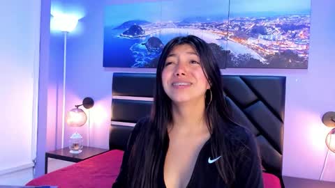 Kimberly Villalobos online show from March 24, 11:26 am