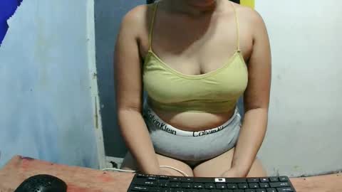 Rose online show from March 31, 12:16 pm