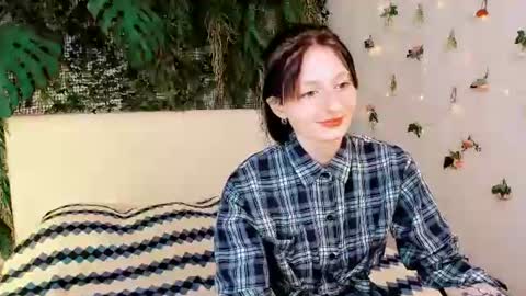Kira online show from July 3, 8:59 pm