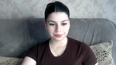 kisamodel online show from July 30, 8:48 am