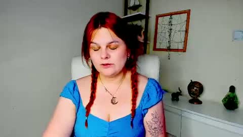 Kitten online show from July 6, 12:43 pm