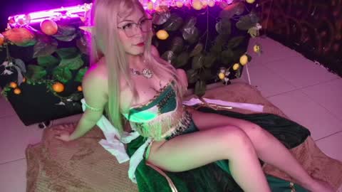 Kitty online show from April 9, 2:47 am