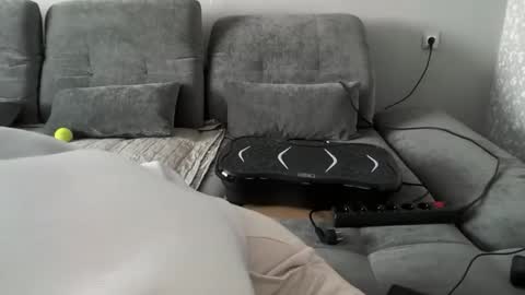 Miya secrets online show from February 4, 8:06 am