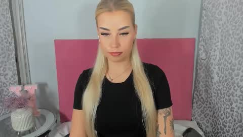 KristyFlowers online show from February 24, 5:33 pm