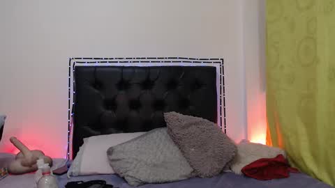 kryystaladams online show from November 6, 5:41 pm