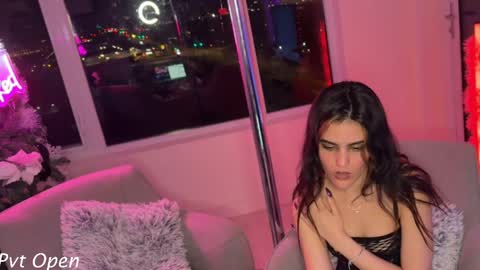 Bella  Ciao online show from April 21, 5:14 am