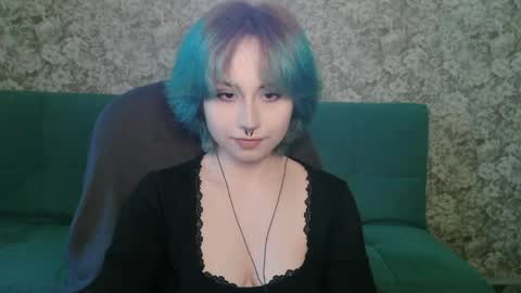 Alice online show from April 2, 2:14 pm