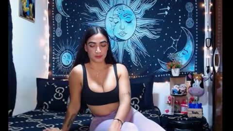 kylie online show from June 26, 10:55 pm