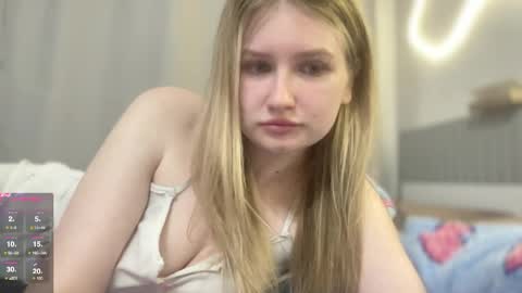 Amanda online show from March 21, 12:04 am