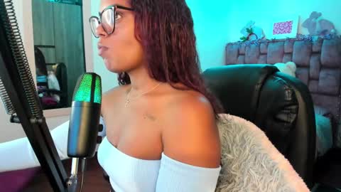 leidy daniela online show from December 15, 1:57 am