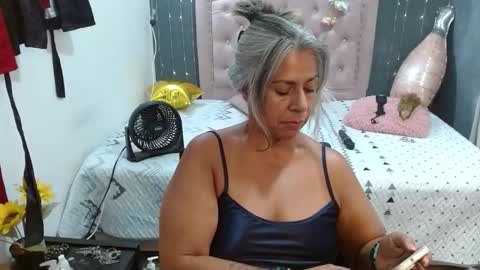 lalisha online show from March 18, 1:43 am