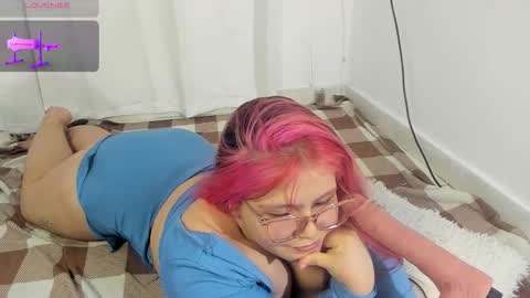 Lanna online show from March 13, 7:04 pm