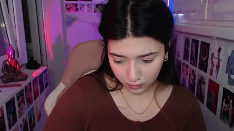 miiiiiiaaaa online show from December 10, 6:44 am