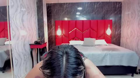 EMMA   online show from April 17, 4:42 pm