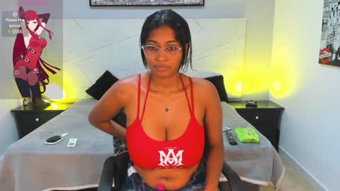 Layla Taylor online show from January 5, 12:09 am