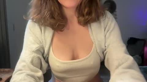 Leah Sparkles online show from March 11, 1:25 pm