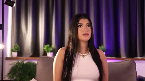 Lea online show from February 20, 9:44 am