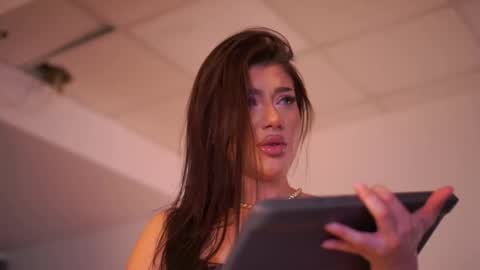 Lea online show from January 19, 11:28 am