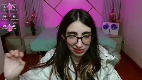 Lena online show from February 7, 9:40 pm