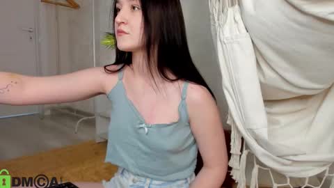 Lexi online show from February 12, 9:33 am