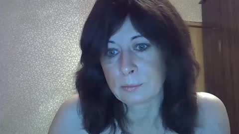 lia_ang online show from November 15, 6:20 pm