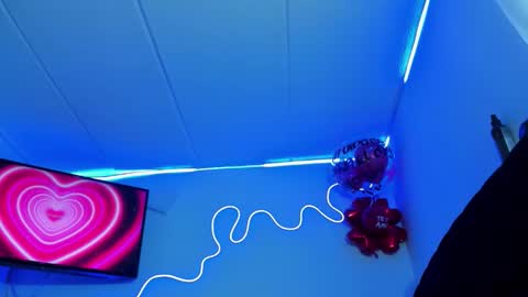 lili_evanss online show from February 17, 5:56 pm