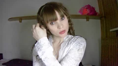 Lili online show from March 7, 10:28 pm