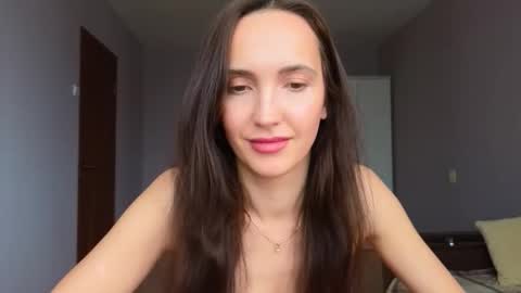 Lillian online show from March 13, 9:21 am