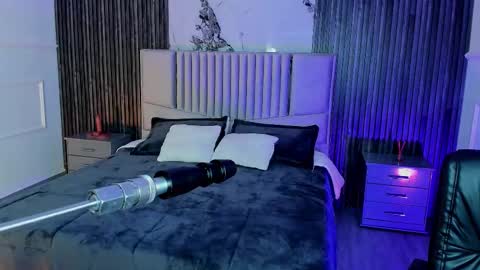 Lilly Ortiz online show from September 19, 8:08 pm