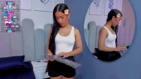  lily  online show from November 2, 4:05 am