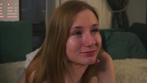 Elvina online show from December 11, 3:35 am