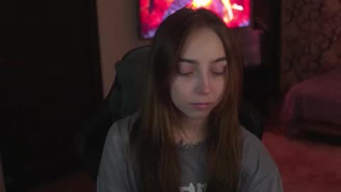 Lisa online show from September 21, 5:11 pm