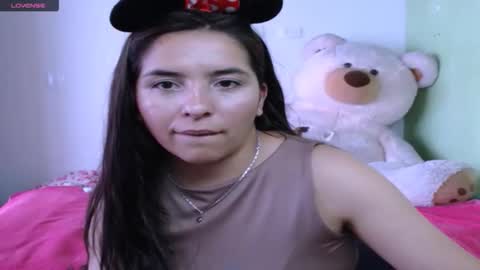 Samantha. online show from November 18, 5:47 pm