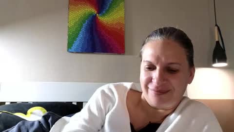 little_heart_andreea online show from March 18, 10:15 pm
