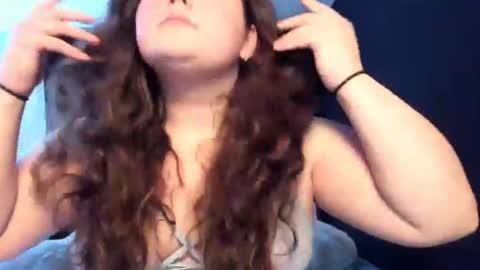 Liv online show from August 7, 1:23 am