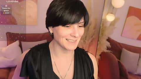 Loren online show from April 10, 2:12 pm