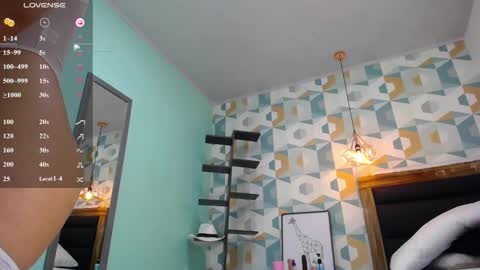 lorenadavies online show from March 12, 1:25 pm