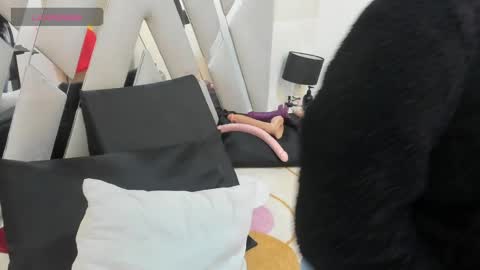 louise_taylorr online show from January 23, 11:48 am