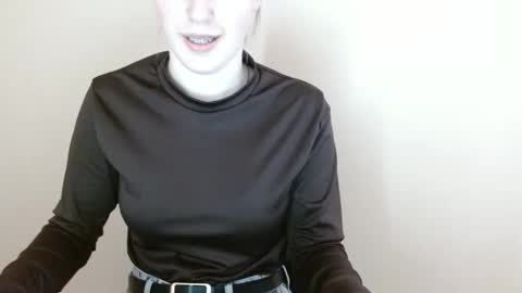 Vivian online show from April 1, 12:17 pm