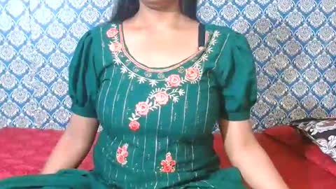 Divya online show from April 15, 8:48 am