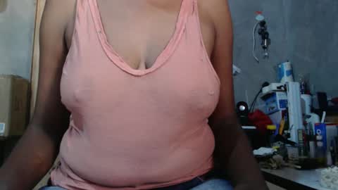 miss fancy louis online show from April 3, 12:25 pm