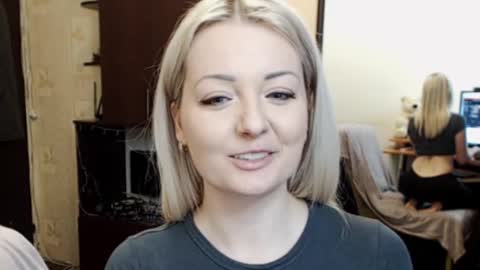 LuckyShot online show from March 21, 2:33 pm