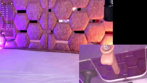 Luna online show from March 26, 9:49 pm