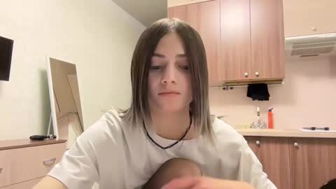 May online show from October 29, 5:15 pm