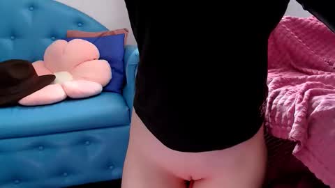 lux_angel online show from March 11, 11:51 pm