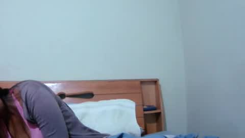 lycia01 online show from August 6, 3:57 am