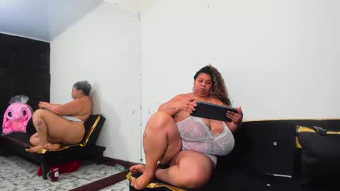 Lynn jonnes online show from March 19, 5:12 am