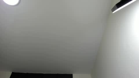 .. online show from March 6, 11:14 am