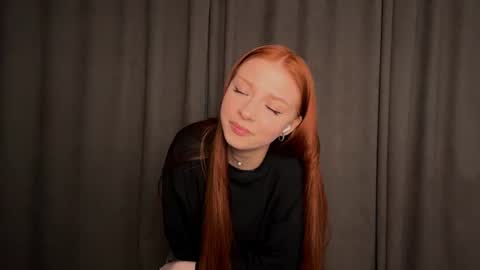 Nicole online show from August 8, 10:29 pm