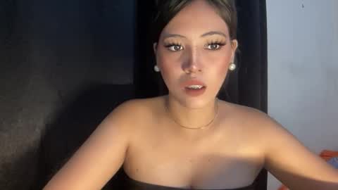 Maceey online show from March 9, 9:23 am